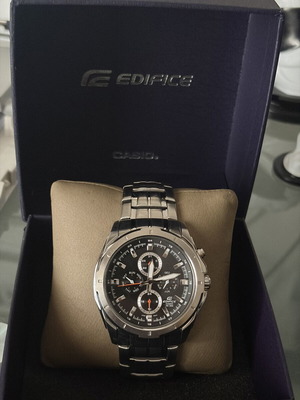 Casio Edifice EF-328D-1AVEF watch like new, black and silver