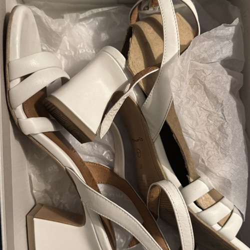 Tamaris white sandals like new, heel height 7cm, size 38