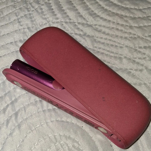 Iqos like new with burgundy cover