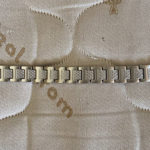 Lacoste bracelet new with crocodile logo
