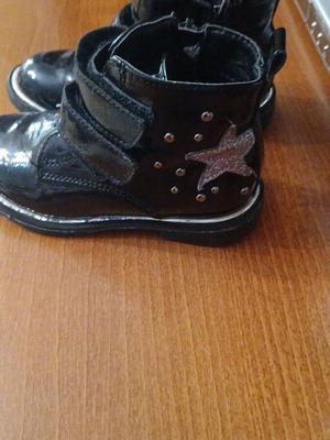 Pedika boots used, size 25