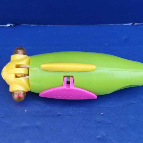 Pez Rocket Pen used candy holder pen from 2000