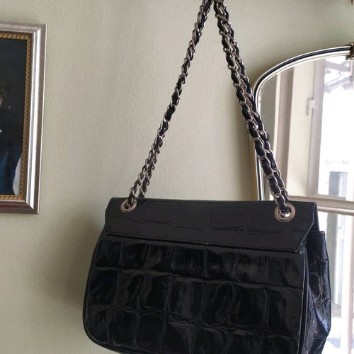 Women's black shoulder and hand bag used