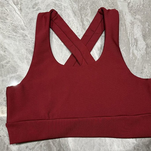 Burgundy fitness set with shaping leggings and lifting top