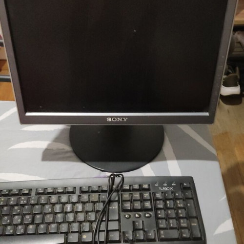 Turbox keyboard used with Sony monitor and Microsoft mouse