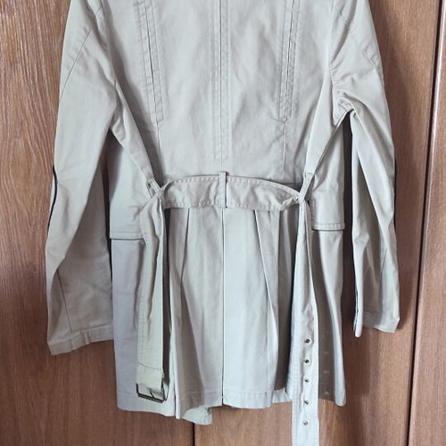 Juicy Couture vintage trench coat size M, like new, beige