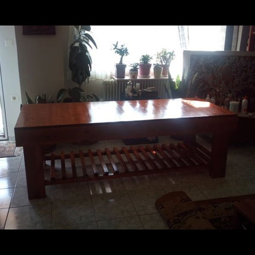 Handmade stable massage bed like new, Swedish wood