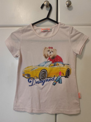 Μπλούζα για 6χρ μεταχειρισμένη με σχέδιο και μικρό σημαδάκι