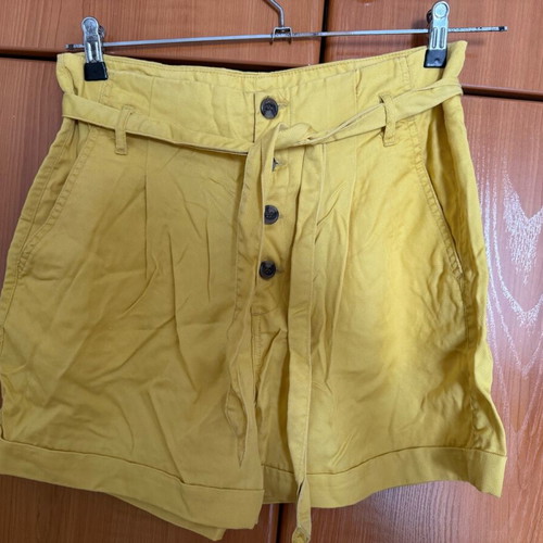 Only women's shorts like new, size M 38 10