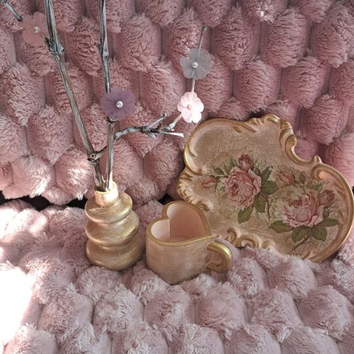 Custom-made gypsum ceramic set with vase, heart-shaped cup, and tray