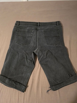 Black men's jean bermuda shorts used, waist size 44cm