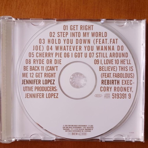 Ricky Martin and Jennifer Lopez CDs used, pop, pack