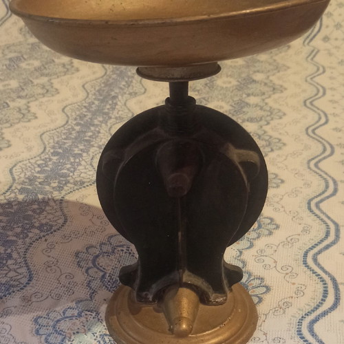 Salter's Improved Familyscale No 50 antique scale used, up to 26 kg
