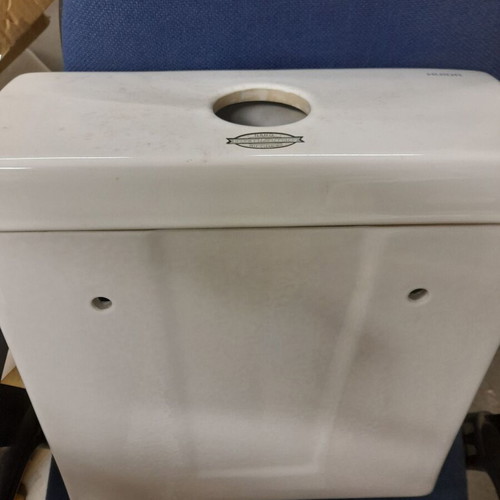 Huida Nano Technology Cistern White with All Accessories new