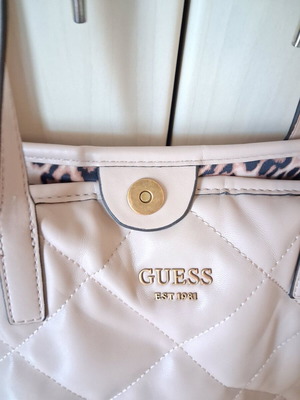 Guess nude pink large shoulder bag used
