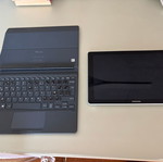 Samsung Galaxy SM-W620 хибриден таблет и лаптоп 2-в-1 употребяван