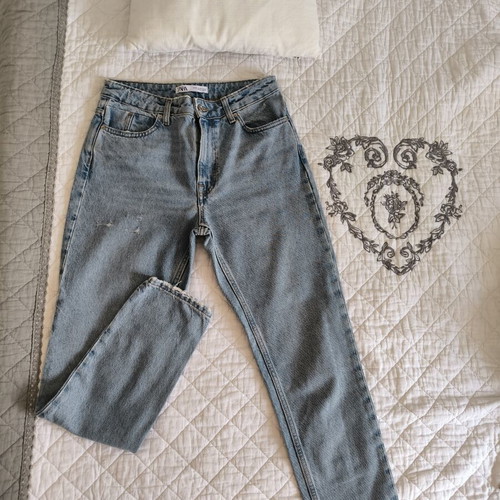Zara mom fit high waist jeans like new, blue, size S
