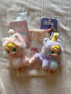 Pop Mart New Molly Dolls pink and purple like new