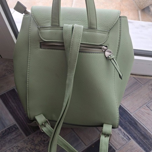 Stradivarius backpack used, green with minor strap wear