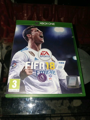 Fifa 18 Xbox One употребявана, класическа игра
