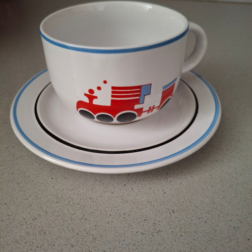 Coffee cup with saucer vintage, used