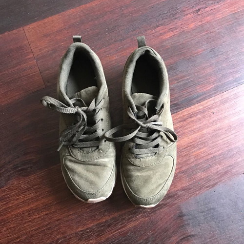 Athletic shoes green khaki faux suede like new, size 37