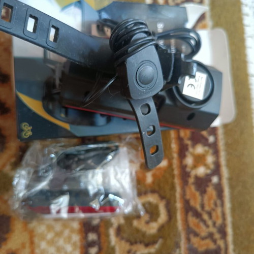 Bicycle lights new, front solar charging and rear with horn