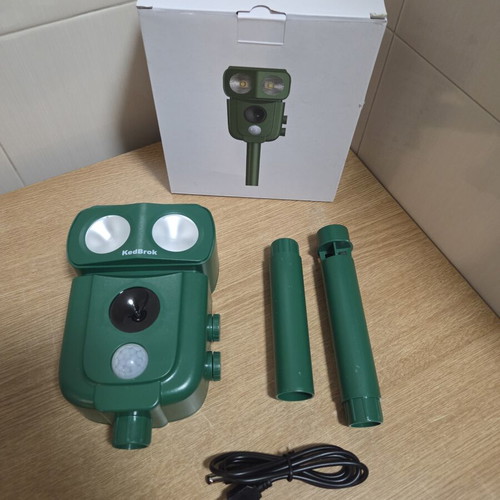 Solar Ultrasonic Animal Repeller waterproof new