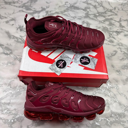 Nike Vapormax Plus shoes made to order, burgundy
