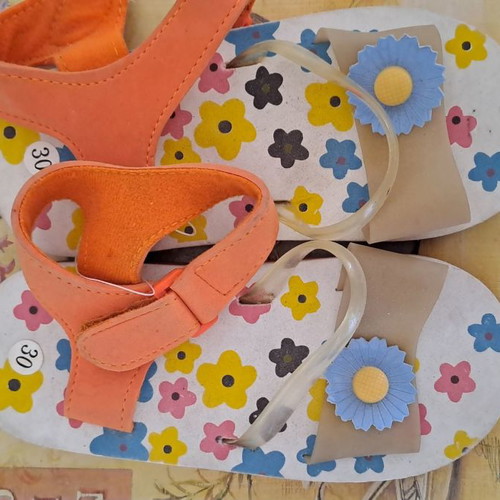 Sandals new, sizes 30, 27, 24, 23, multicolored
