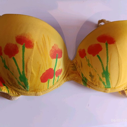 Luna bra yellow with flowers No3 like new with underwire and padding