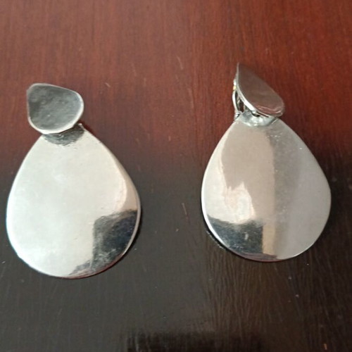 Clip-on earrings new