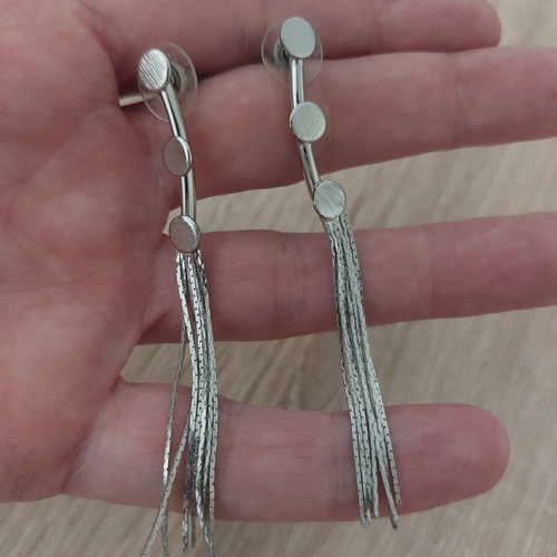 Earring set like new, gold and silver color, two pairs