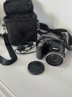 Nikon Camera like new with carrying case