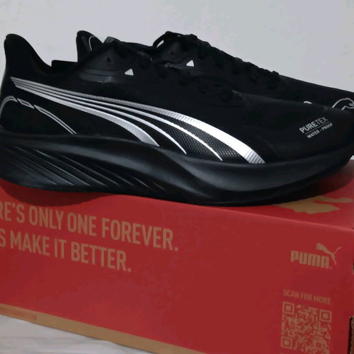 Puma sport shoes size 43 waterproof, new