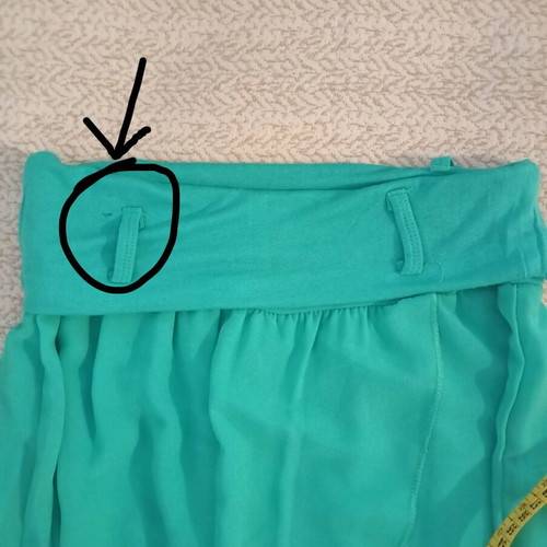 Salvari pants size M like new, cotton green