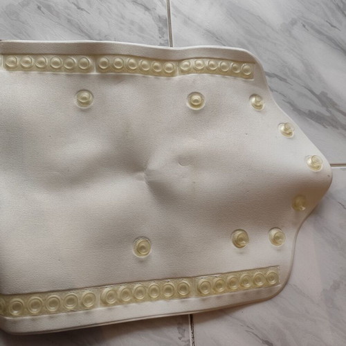 Baby bath seat like new with play mat Mothercare