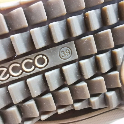 Ecco Trace Lite HydroMax women's winter boots brown like new, size 39
