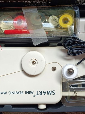 Smart B/O Mini Sewing Machine new