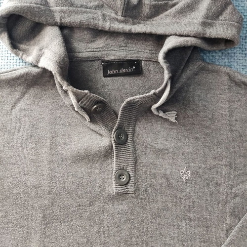 Men's wool sweater size L like new, gray