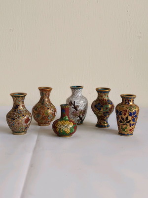 Βάζα μινιατούρες cloisonne σε άριστη κατάσταση συλλογή