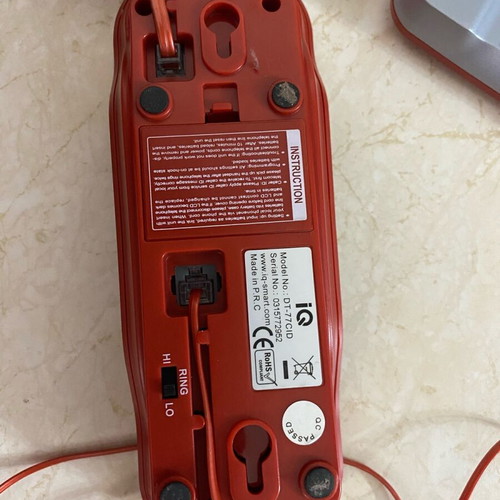 IQ Wired Gondola Phone Red like new, model DT-77CID