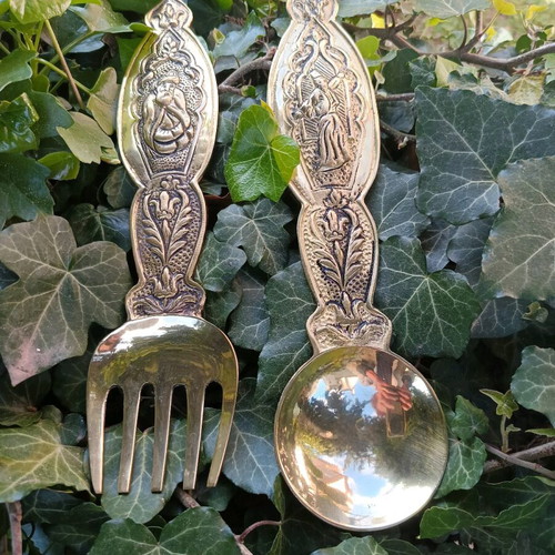 Vintage brass serving set like new