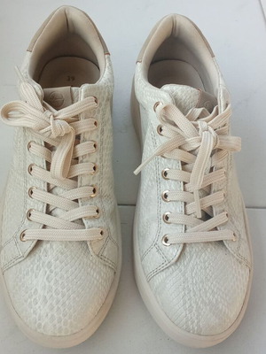 Tamaris γυναικεία sneakers σε λευκό, νούμερο 39