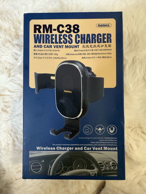 Remax RM-C38 Car Vent Mount with 10W Wireless Charging new