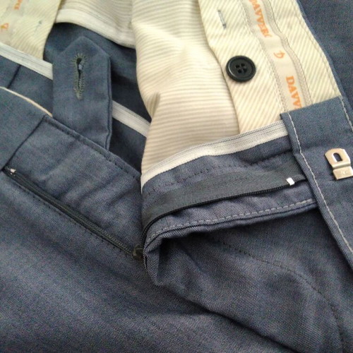 Davvero men's suit set like new, blue, jacket size 58, pants size 52