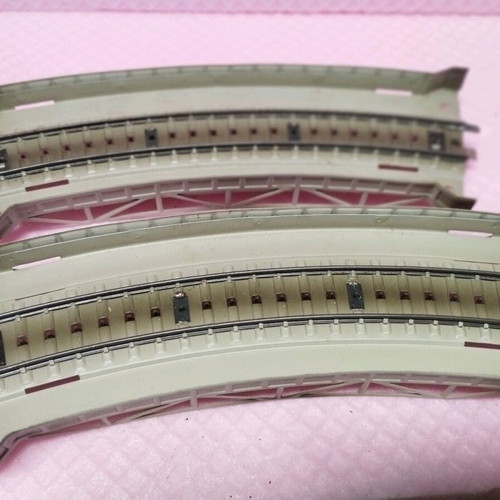 Merklin metal bridges HO scale used