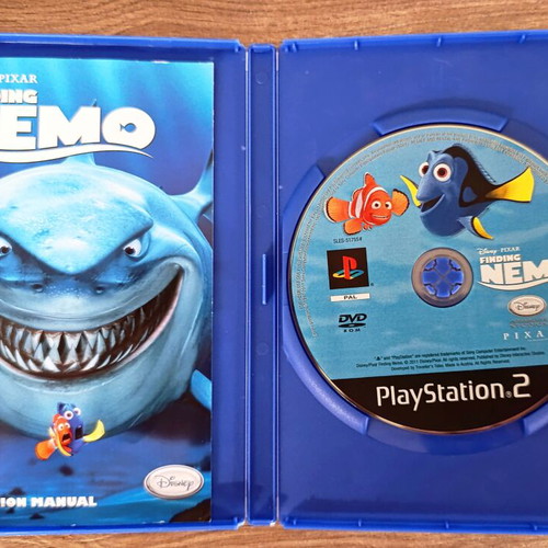 PS2 Game Finding Nemo like new, action