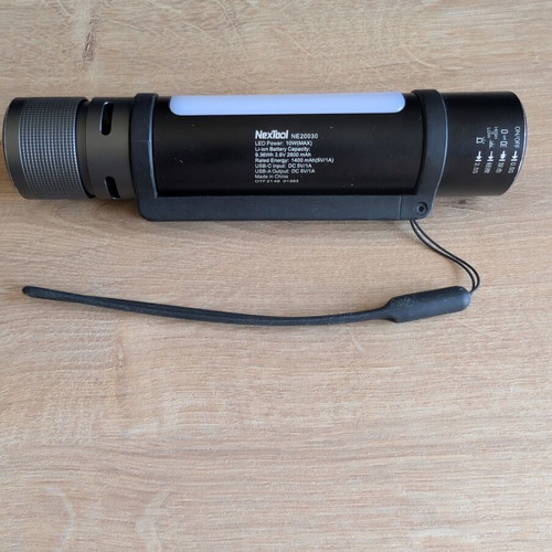 NexTool Thunder Flashlight NE20030 used, 1000 Lumens, camping light & power bank