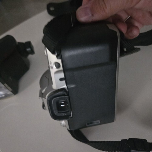 Pentax camera with flash used, model from 1997